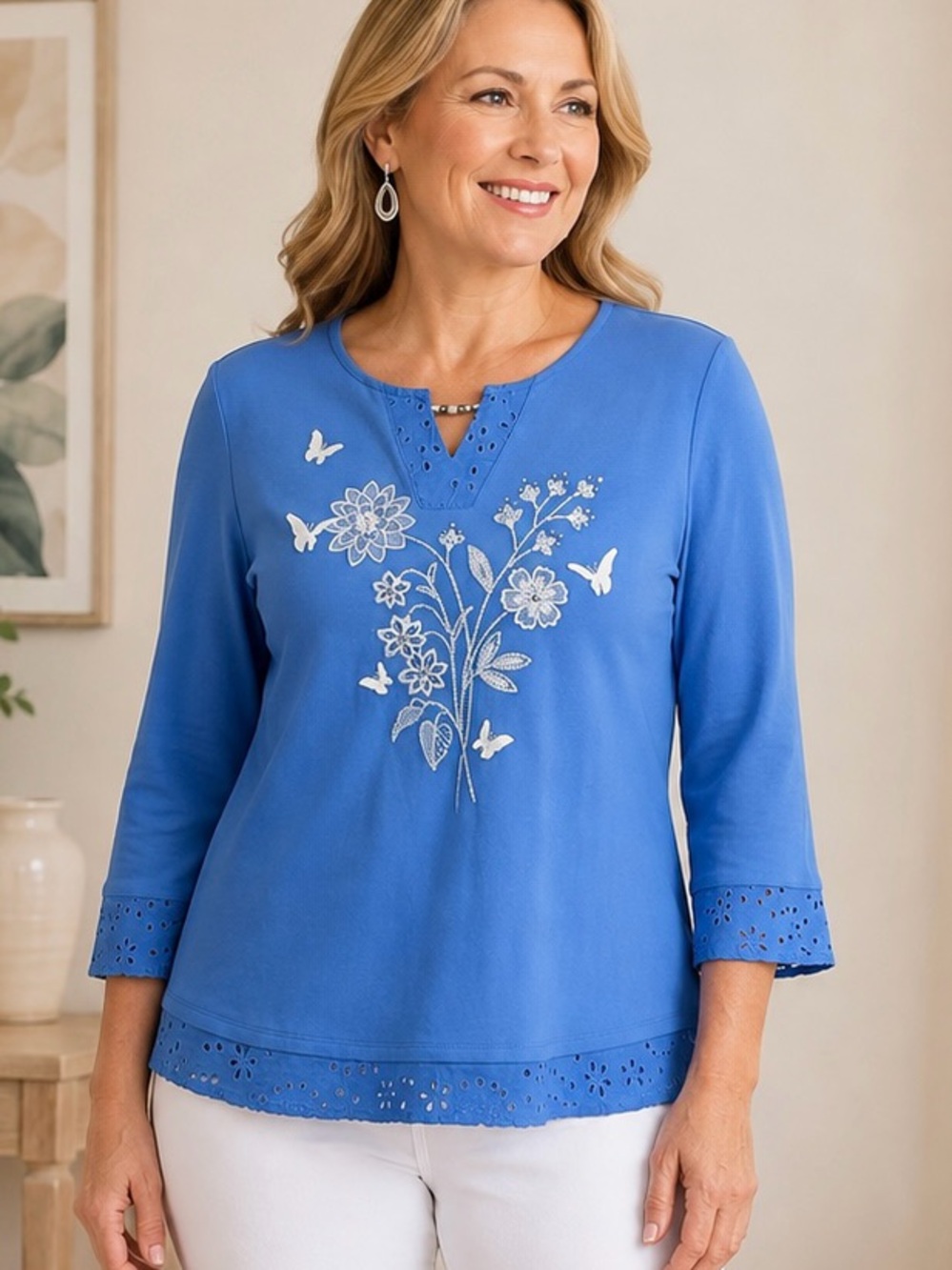 Alfred Dunner Top Size L Blue Floral Embroidered Paradise Island 3/4 Sleeves